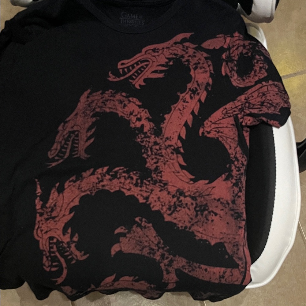 Black Game of Thrones Large Shirt with Red Dragon